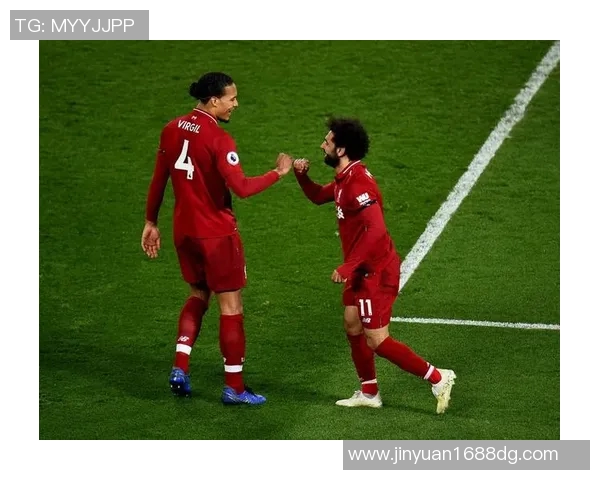 范戴克荣获月度最佳球员,实至名归 范戴克荣获月度最佳球员,实至名归