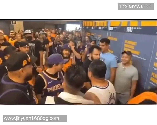 球迷炸锅:太阳这一行为引热议! 球迷炸锅:太阳这一行为引热议!