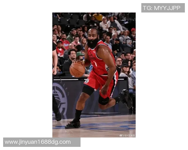 哈登五大经典高光时刻回顾 每一瞬间都让篮球迷热血沸腾 哈登五大经典高光时刻回顾 每一瞬间都让篮球迷热血沸腾