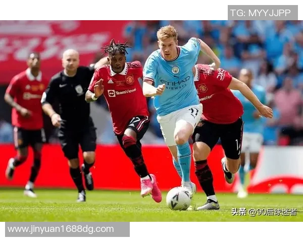 曼城如何通过战术布局主导比赛节奏和控制场面优势